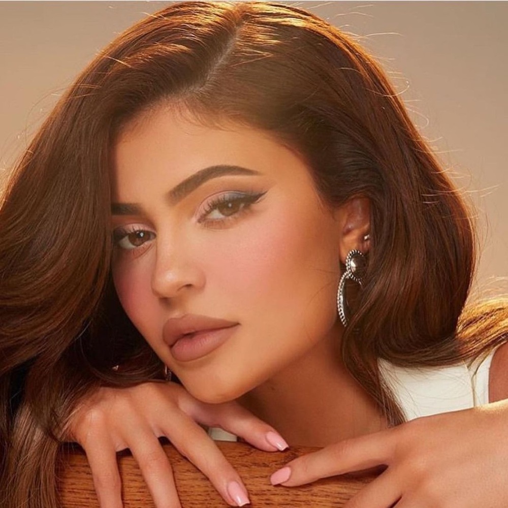 Clips DREE STUDDED STATEMENT HOOPS Kylie Jenner